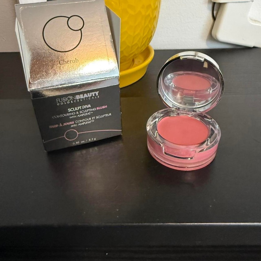 Fusion Beauty Sculpt Diva Blush in Cherub NIB